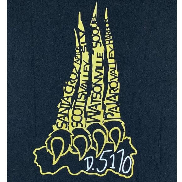 Interact Area 10 Lion T-Shirt - Picture 4 of 4